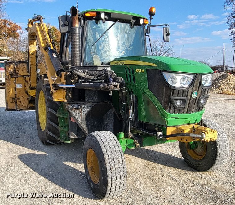 image for item LR9088 2014 John Deere 6105M  tractor