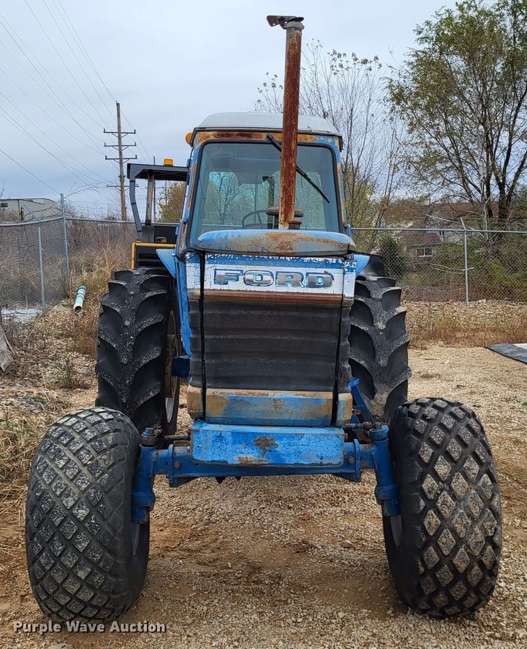 image for item LR9091 1979 Ford TW-30  tractor