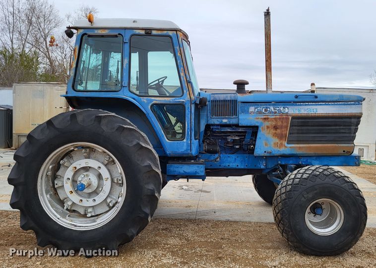 image for item LR9091 1979 Ford TW-30  tractor