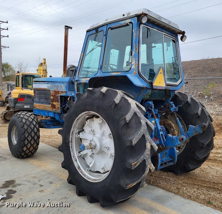 image for item LR9091 1979 Ford TW-30  tractor