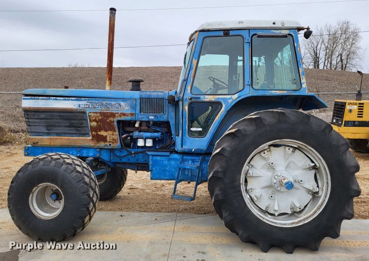 image for item LR9091 1979 Ford TW-30  tractor