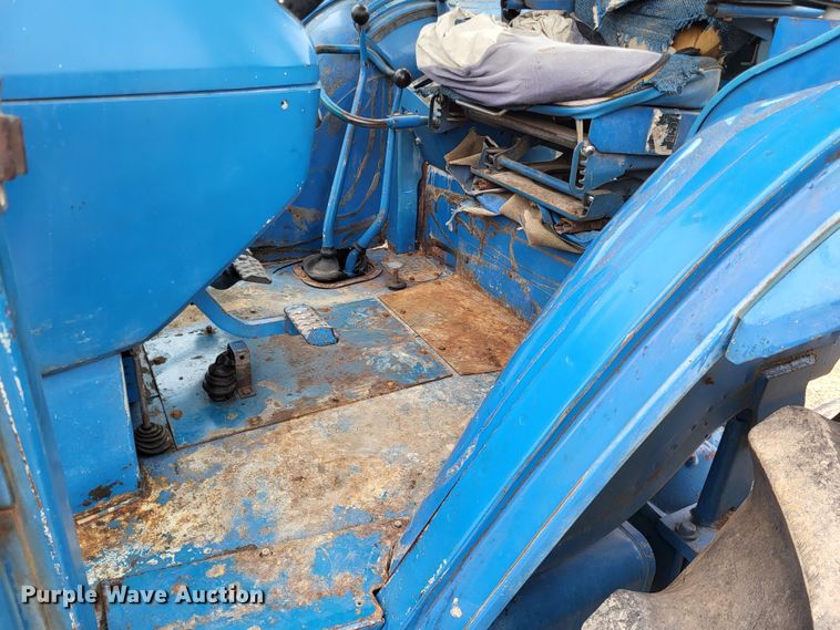 image for item LR9091 1979 Ford TW-30  tractor