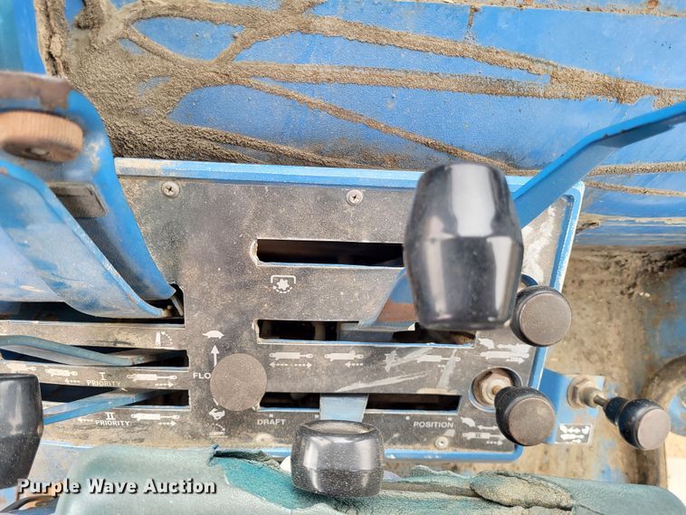 image for item LR9091 1979 Ford TW-30  tractor