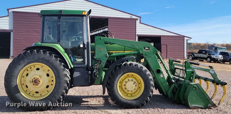 image for item ME9589 1997 John Deere 7410  MFWD tractor