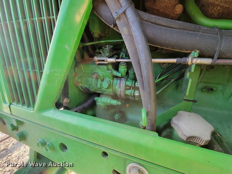 image for item ME9589 1997 John Deere 7410  MFWD tractor
