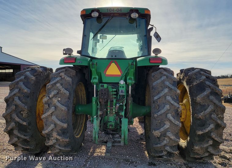 image for item ME9590 2004 John Deere 8320  MFWD tractor