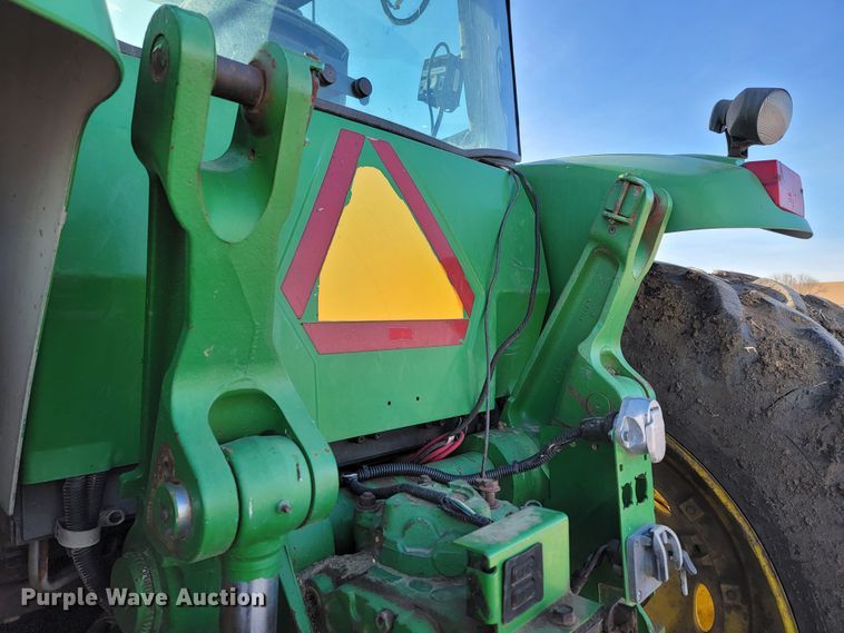 image for item ME9590 2004 John Deere 8320  MFWD tractor