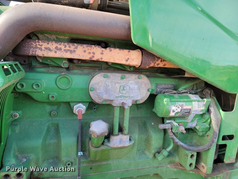 image for item ME9590 2004 John Deere 8320  MFWD tractor