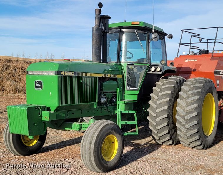 image for item ME9591 1983 John Deere 4650  tractor