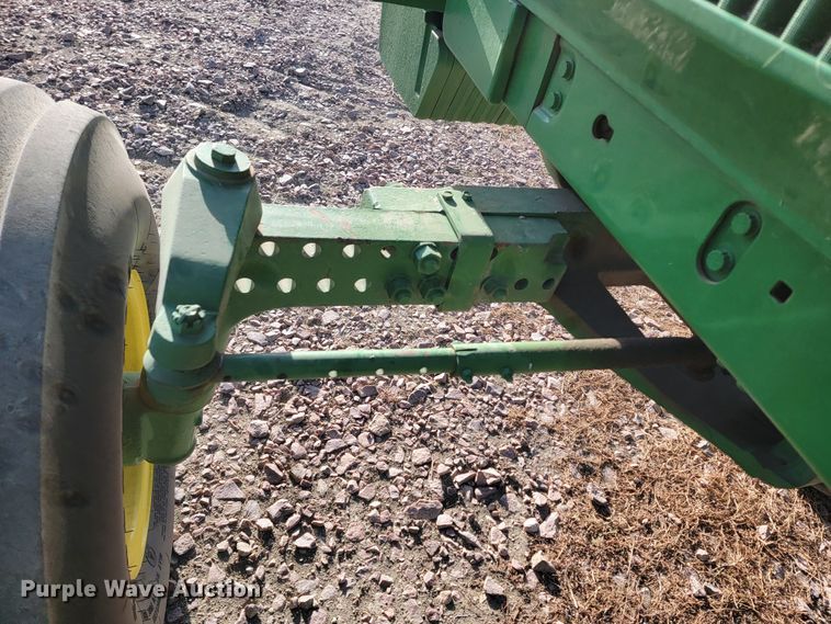 image for item ME9591 1983 John Deere 4650  tractor