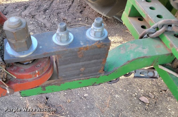 image for item ME9591 1983 John Deere 4650  tractor