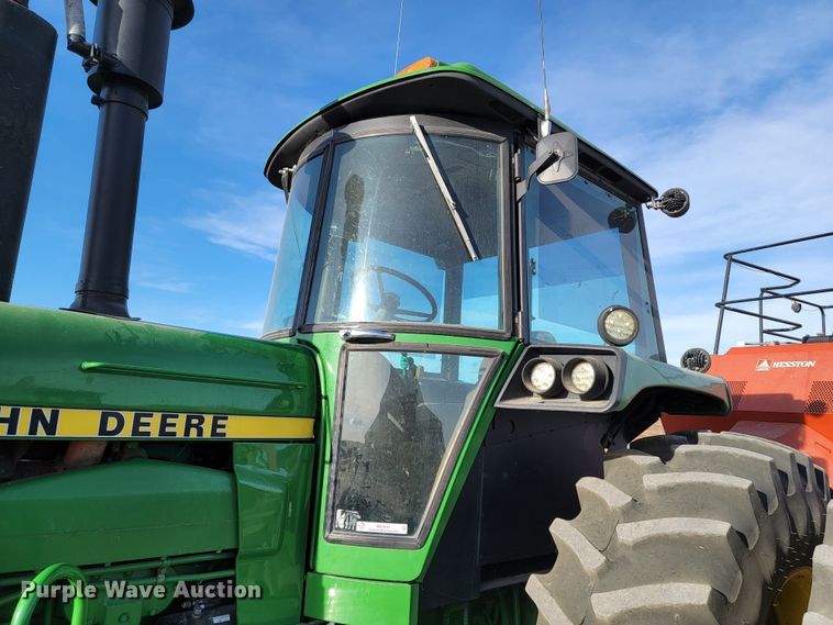 image for item ME9591 1983 John Deere 4650  tractor