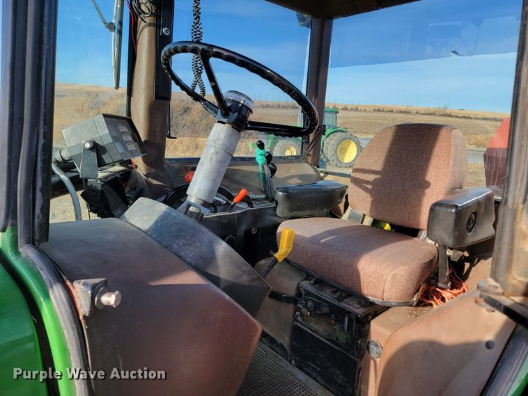 image for item ME9591 1983 John Deere 4650  tractor