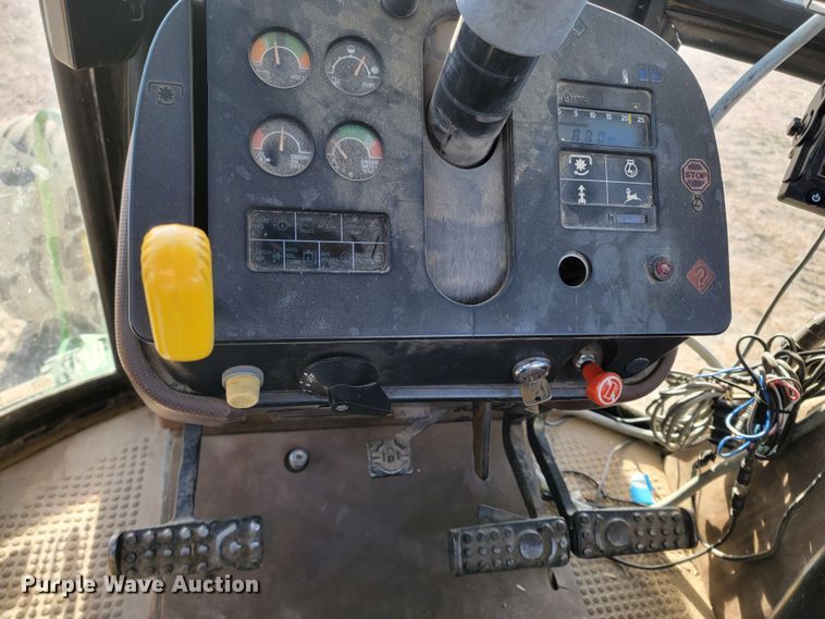 image for item ME9591 1983 John Deere 4650  tractor