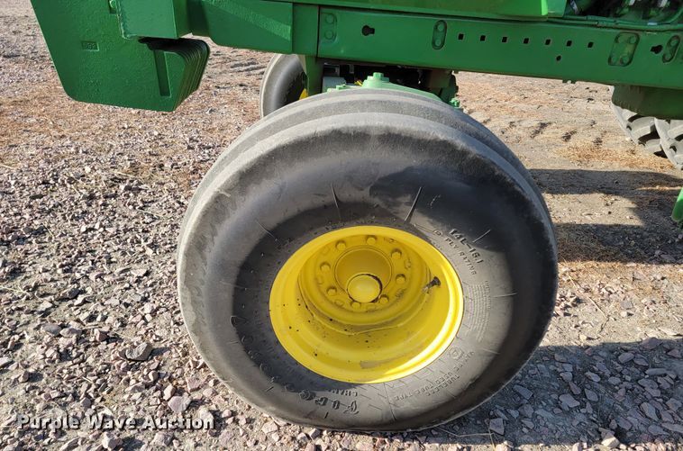 image for item ME9591 1983 John Deere 4650  tractor