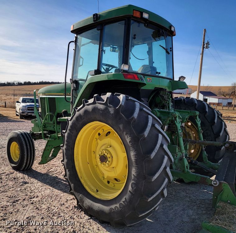 image for item ME9592 1996 John Deere 7600  tractor