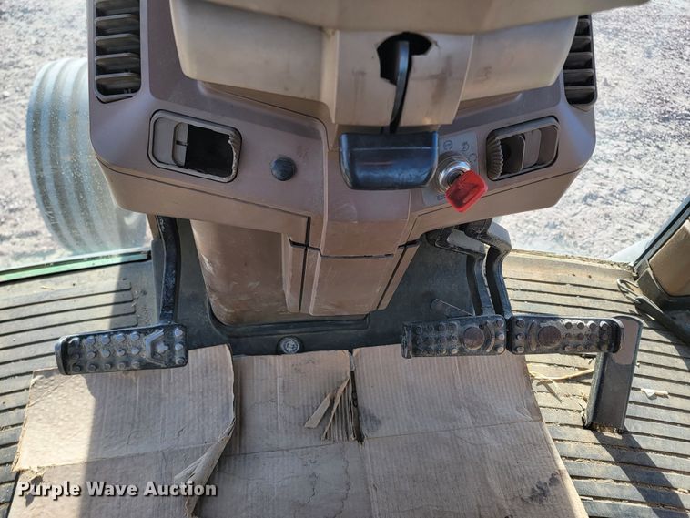 image for item ME9592 1996 John Deere 7600  tractor