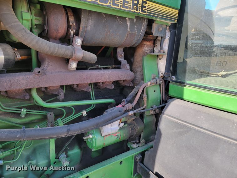 image for item ME9592 1996 John Deere 7600  tractor