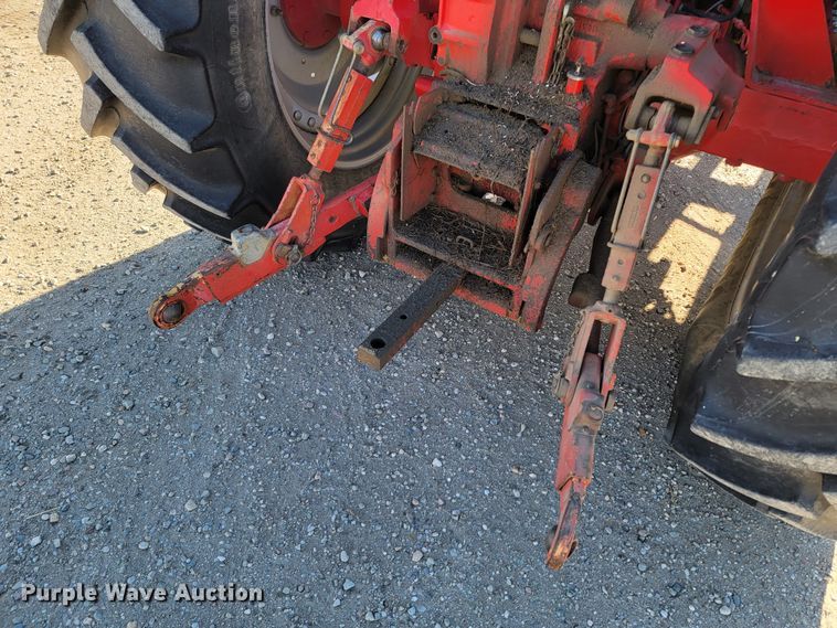 image for item ME9596 2005 McCormick MTX120  MFWD tractor