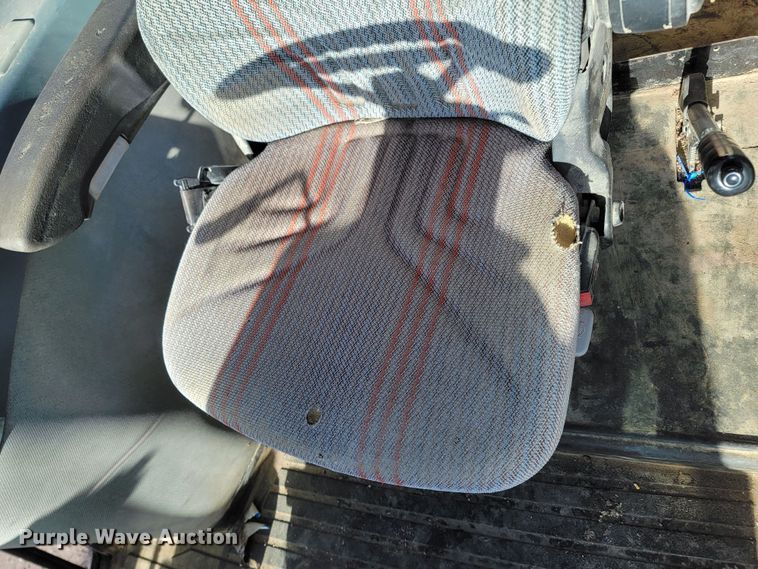 image for item ME9596 2005 McCormick MTX120  MFWD tractor