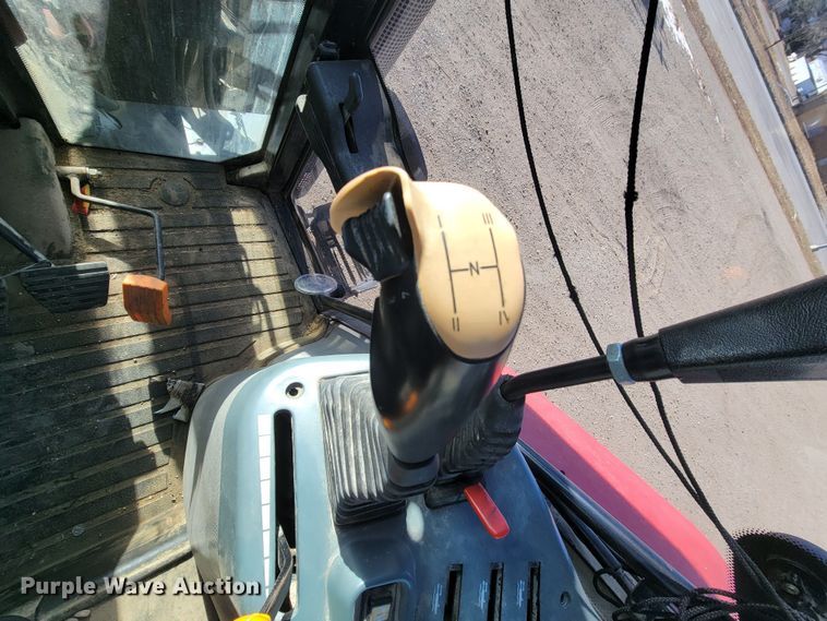 image for item ME9596 2005 McCormick MTX120  MFWD tractor