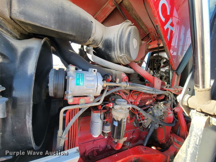 image for item ME9596 2005 McCormick MTX120  MFWD tractor