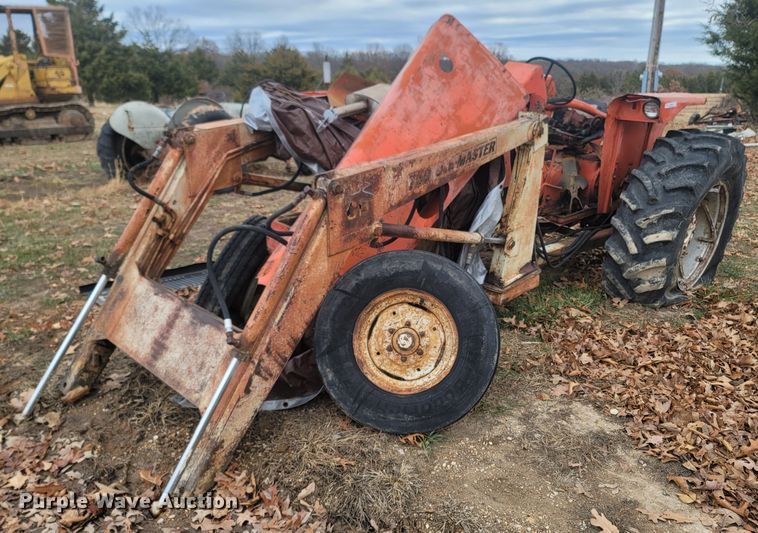 image for item MH9584 Allis Chalmers 171  tractor