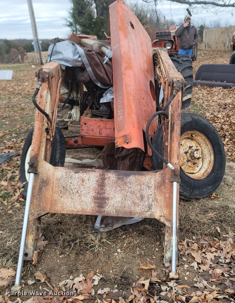 image for item MH9584 Allis Chalmers 171  tractor