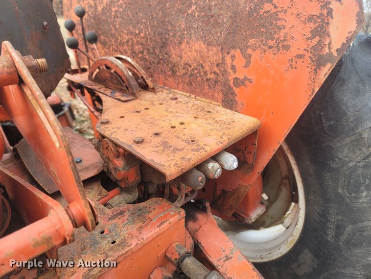 image for item MH9584 Allis Chalmers 171  tractor