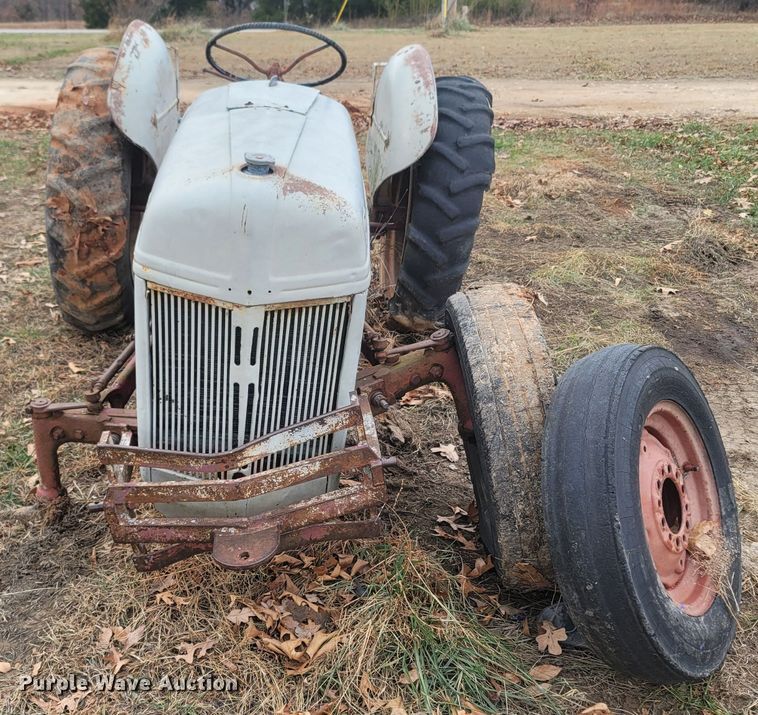 image for item MH9585 1949 Ford 8N  tractor