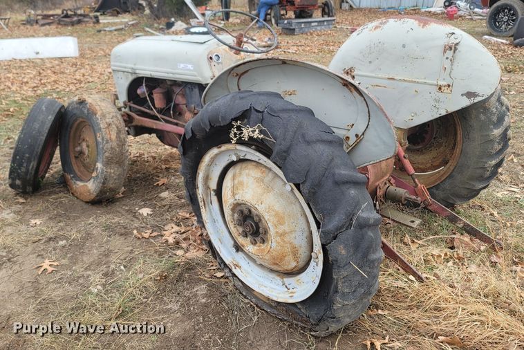 image for item MH9585 1949 Ford 8N  tractor