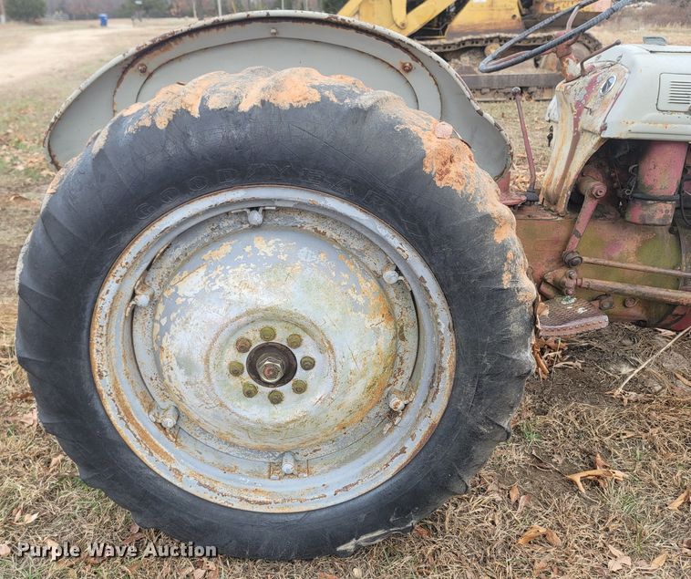 image for item MH9585 1949 Ford 8N  tractor