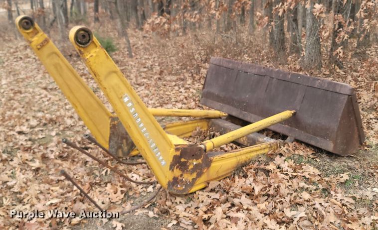 image for item MH9592 Massey Ferguson  loader