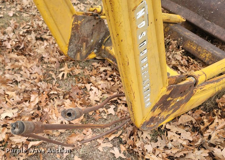 image for item MH9592 Massey Ferguson  loader