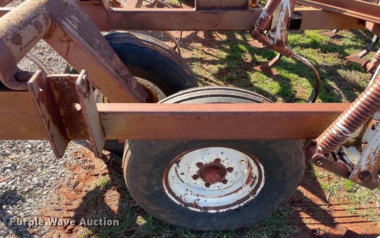 image for item MI9554 Field cultivator