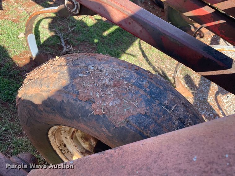 image for item MI9554 Field cultivator