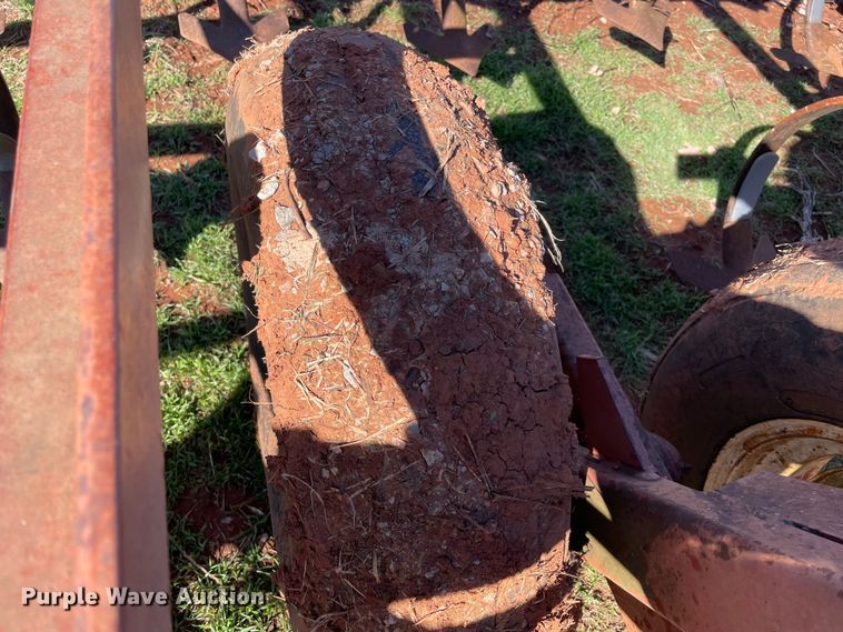 image for item MI9554 Field cultivator