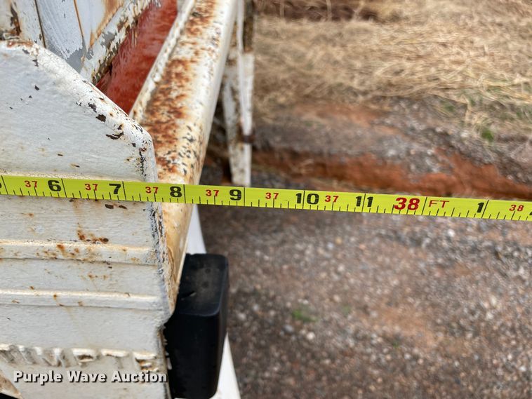 image for item MI9562 1974 Timpte  grain trailer