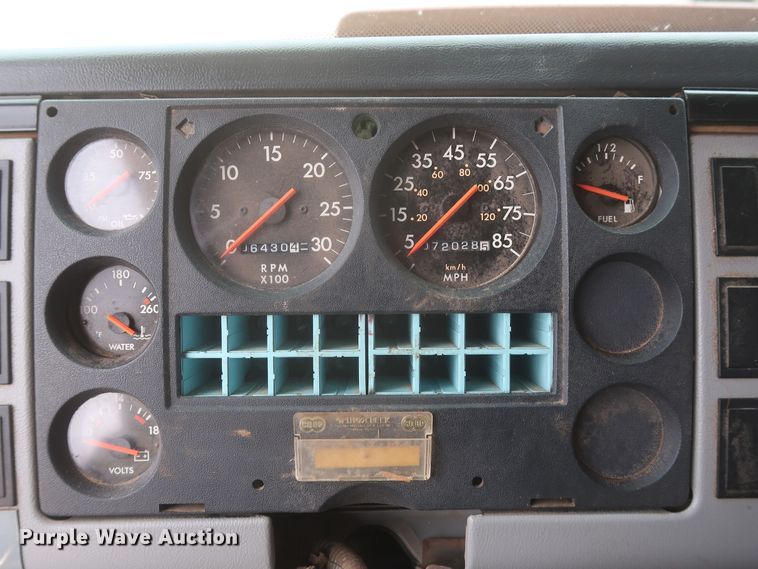 image for item MJ9241 1994 Freightliner FL70  feed mixer truck