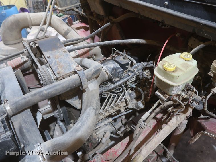 image for item MJ9241 1994 Freightliner FL70  feed mixer truck