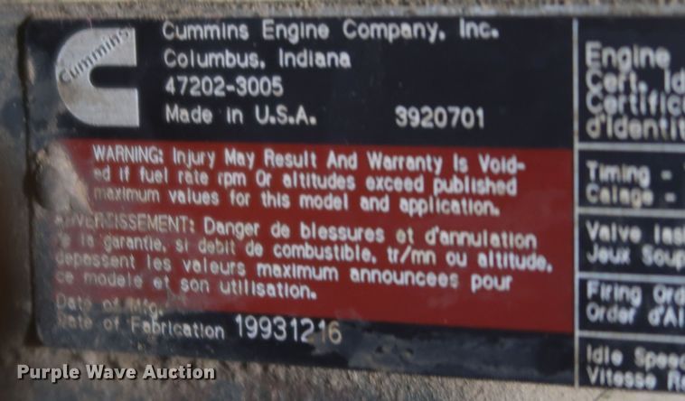 image for item MJ9241 1994 Freightliner FL70  feed mixer truck