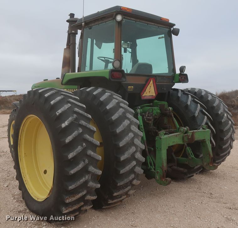 image for item MJ9242 1988 John Deere 4850  MFWD tractor