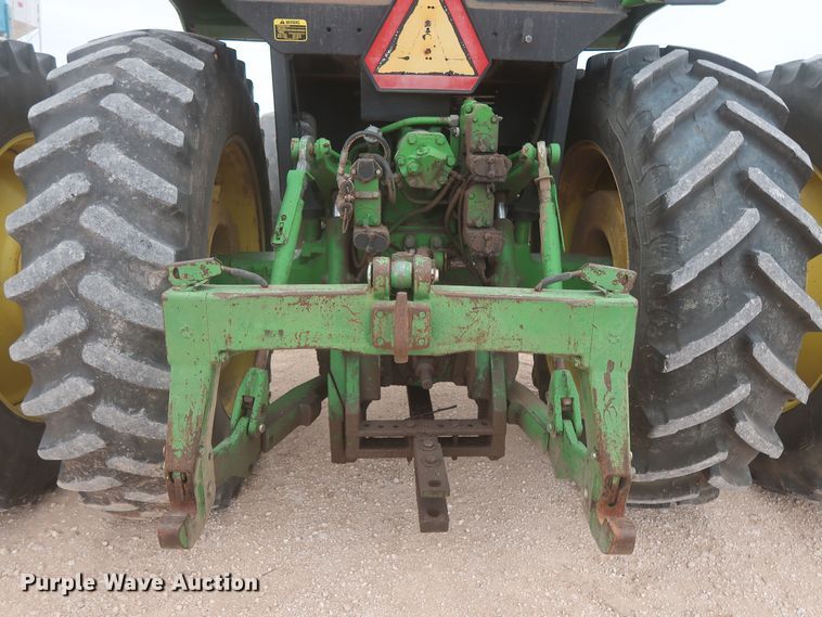 image for item MJ9242 1988 John Deere 4850  MFWD tractor