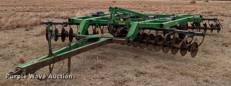 image for item MJ9245 John Deere 510  disk ripper