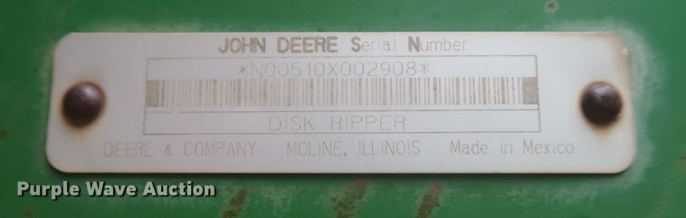 image for item MJ9245 John Deere 510  disk ripper
