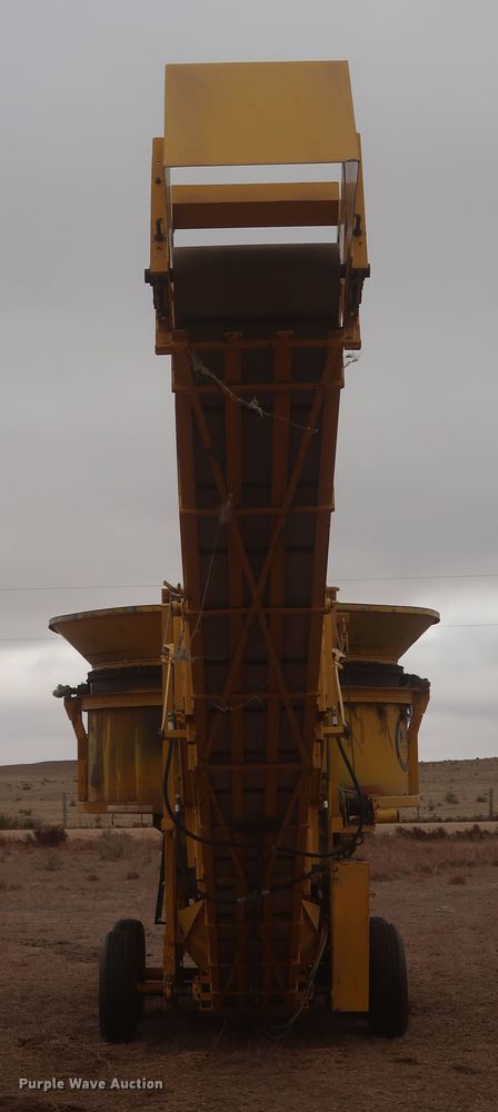 image for item MJ9246 W.H.O. PT08-43  bale processor