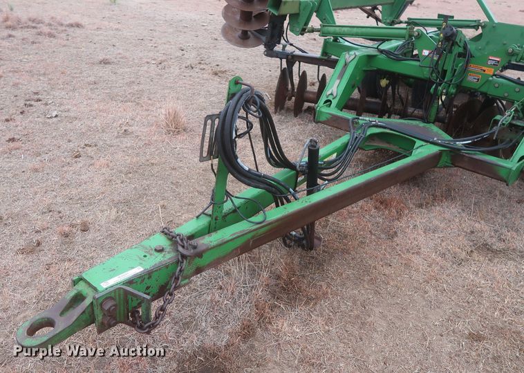 image for item MJ9247 John Deere 637  tandem disk