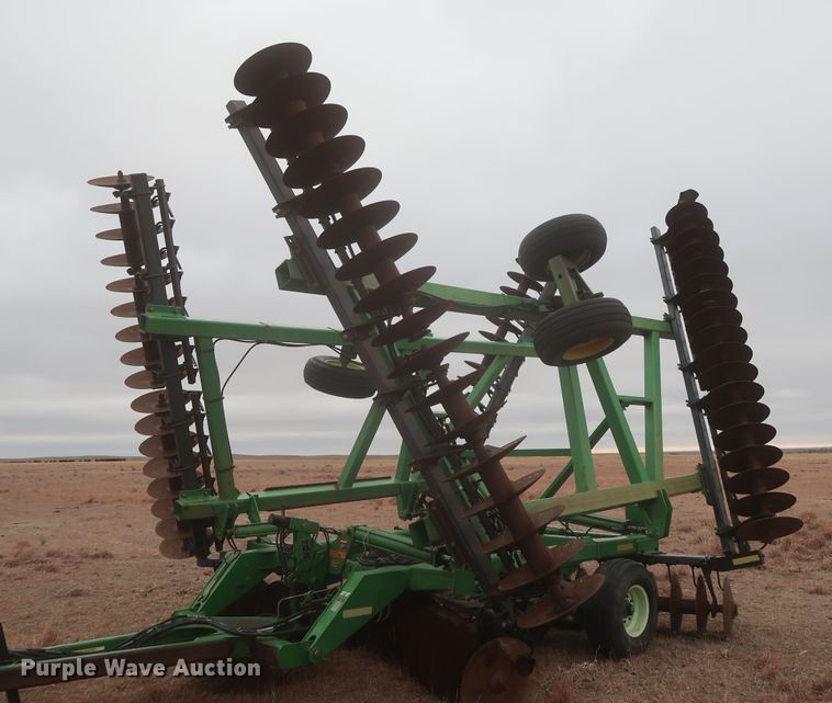 image for item MJ9247 John Deere 637  tandem disk