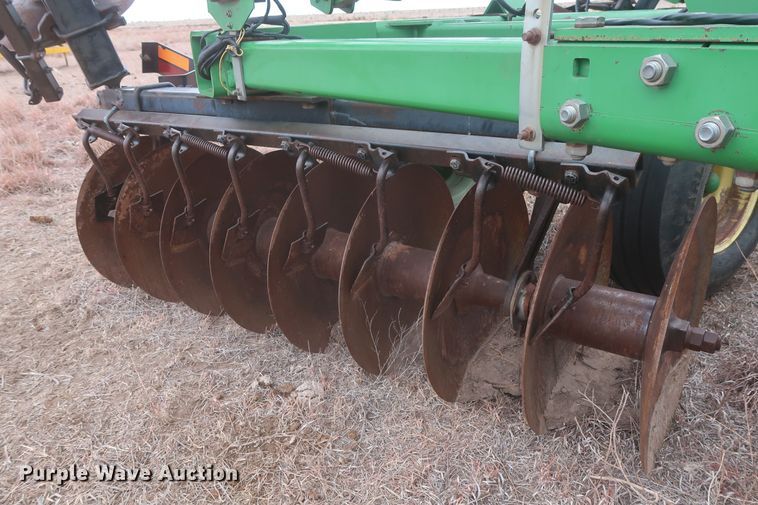 image for item MJ9247 John Deere 637  tandem disk