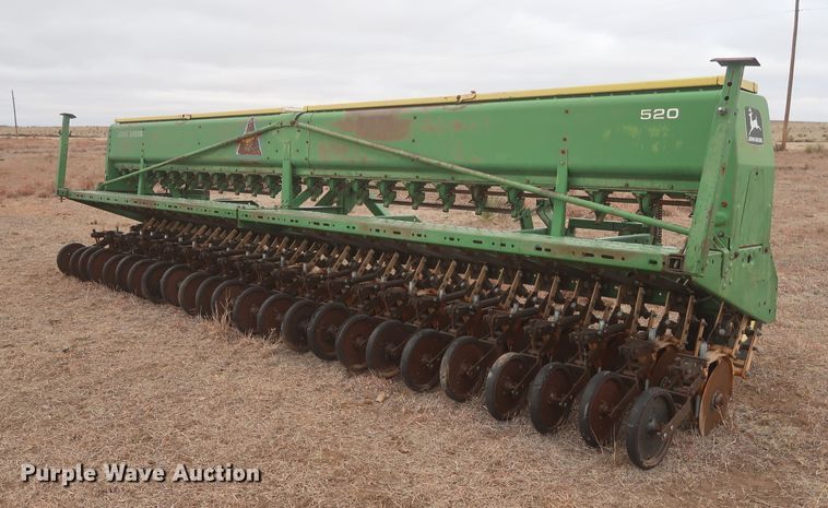 image for item MJ9248 John Deere 520  grain drill